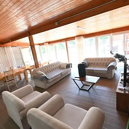 The Emerald Courtyard * Elbasan