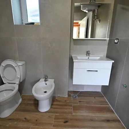 The Emerald Courtyard Βίλα