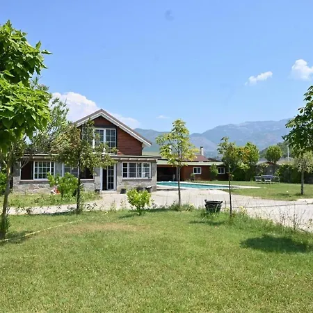 Vila The Emerald Courtyard