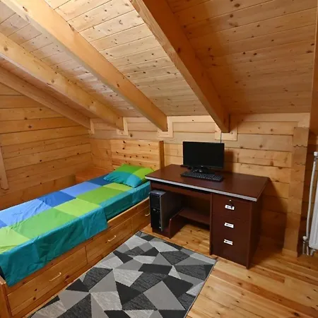 Βίλα The Emerald Courtyard *