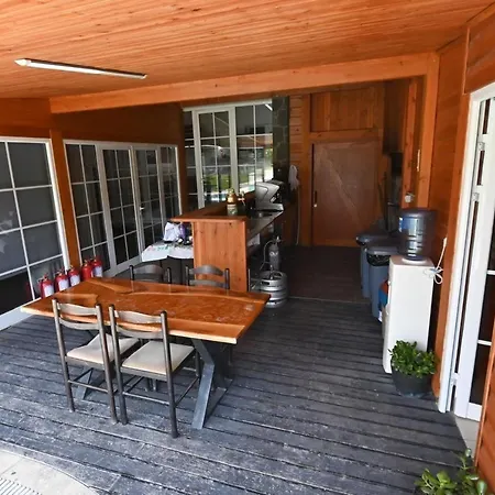 Vila The Emerald Courtyard Elbasan