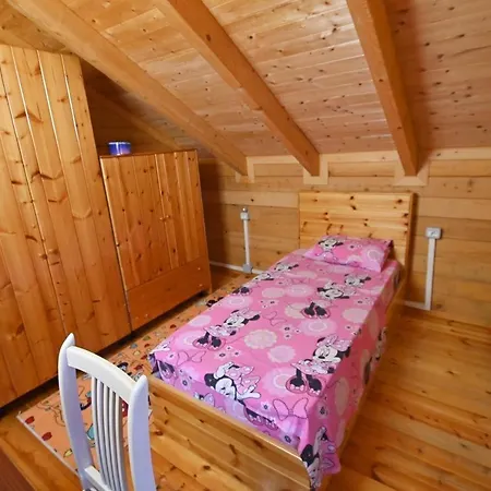 Vila The Emerald Courtyard Elbasan