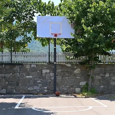 The Emerald Courtyard Βίλα