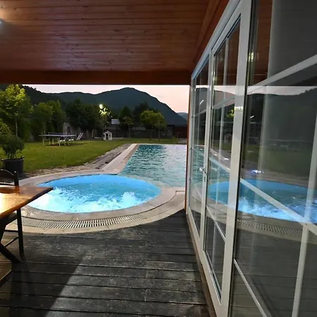 The Emerald Courtyard * Elbasan