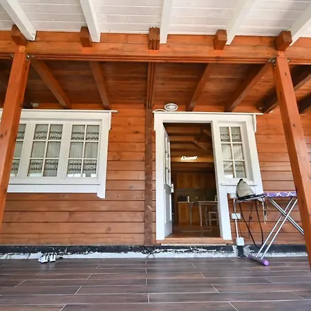 Villa The Emerald Courtyard *