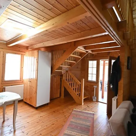 The Emerald Courtyard Villa