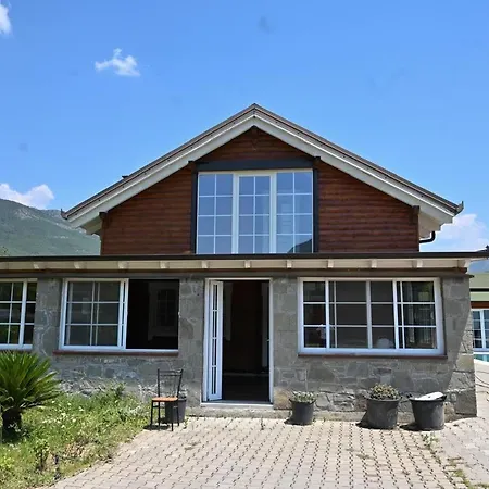 The Emerald Courtyard * Elbasan