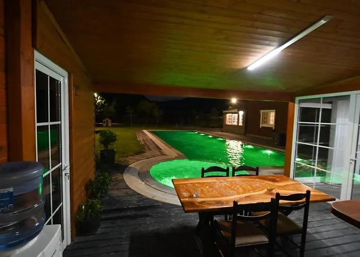 The Emerald Courtyard Villa