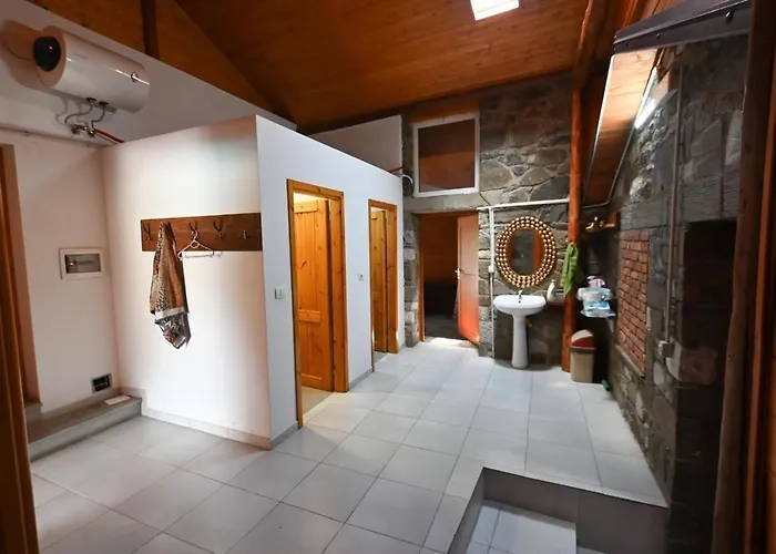 The Emerald Courtyard Villa