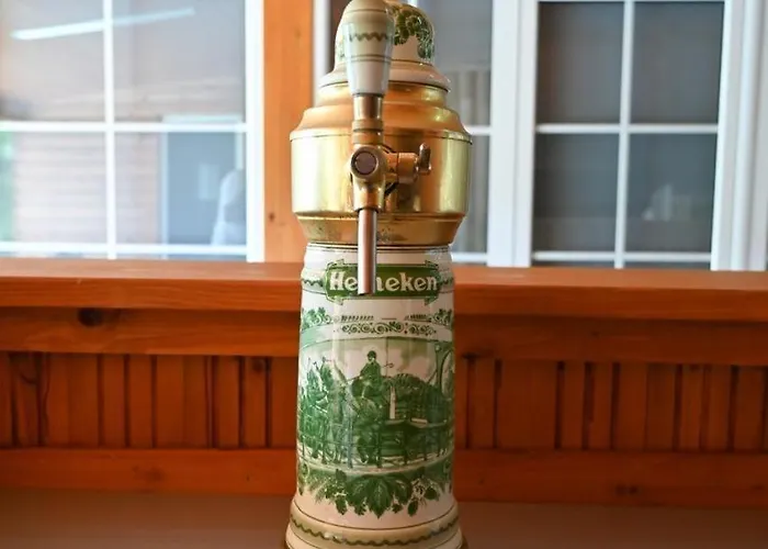 The Emerald Courtyard Villa Elbasan