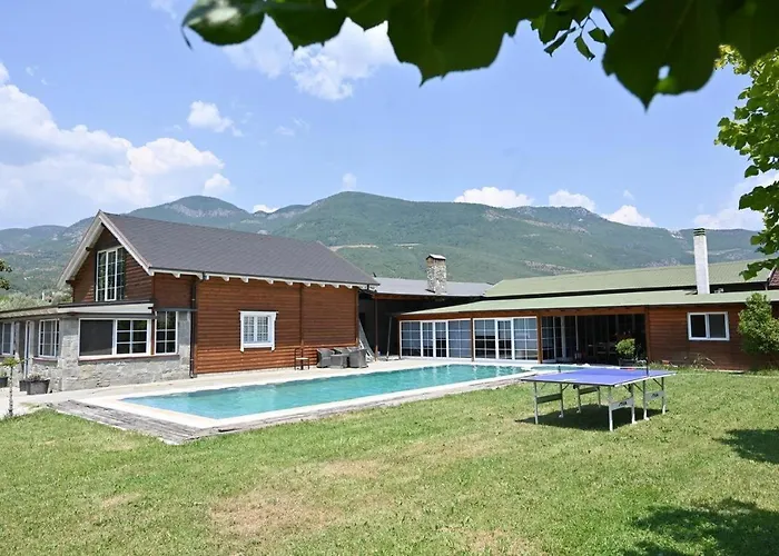 The Emerald Courtyard 爱尔巴桑