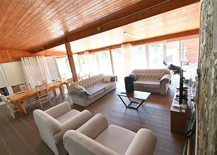 The Emerald Courtyard * Elbasan