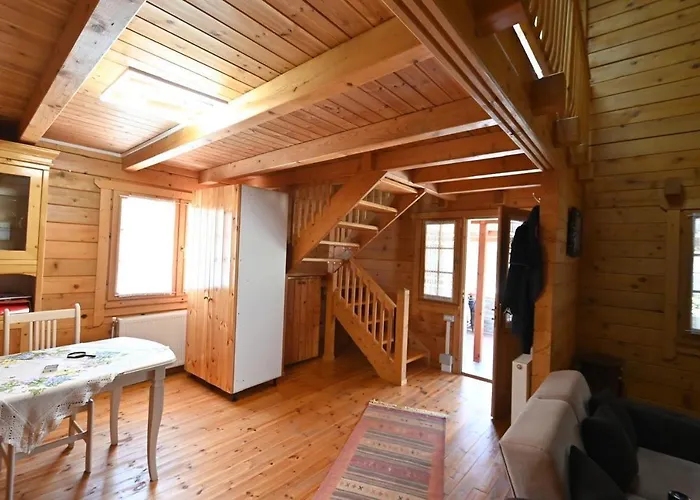 The Emerald Courtyard Villa