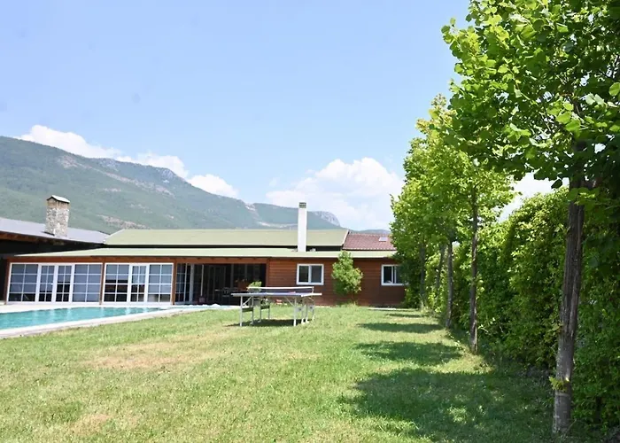 Villa The Emerald Courtyard