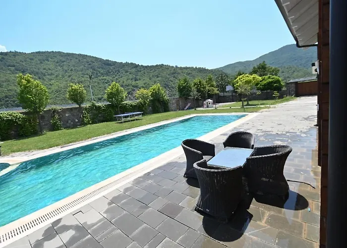 The Emerald Courtyard Villa *