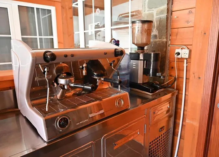 Villa The Emerald Courtyard Elbasan