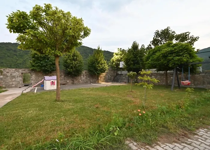 The Emerald Courtyard Elbasan