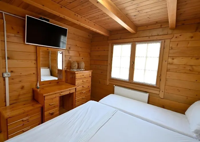 Villa The Emerald Courtyard Elbasan